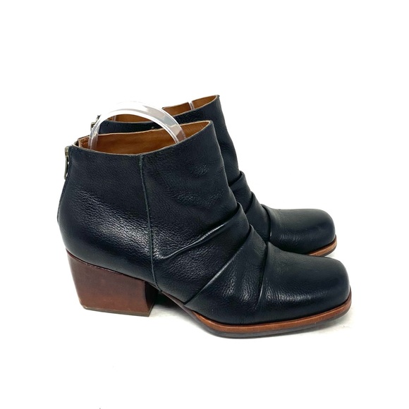 Kork Ease Booties - Picture 5 of 9